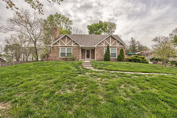 4523WoodstockST-1