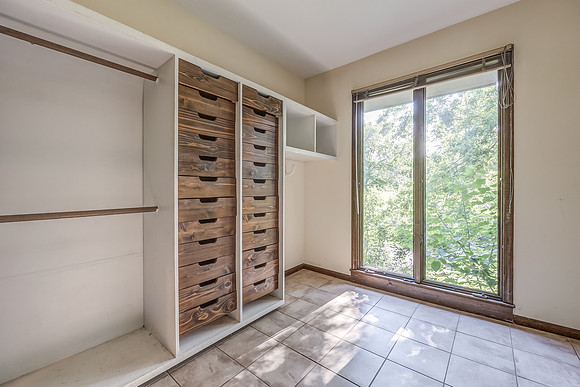 12600OverbrookRD-20