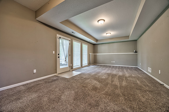 12201EwingAve-22
