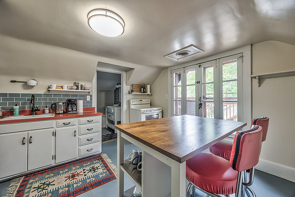 5122GrandAve-46
