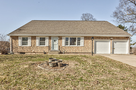 9010WesternHillsDr-43