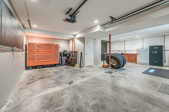 803SWRockhillDr-6
