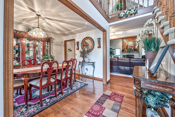 1106SycamoreRidgeDr-1