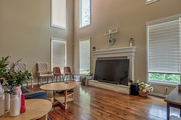 6704E123ST-3