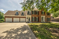 2905 SW 11 ST
