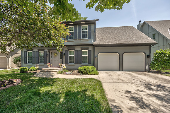 12825GarnettSt-3