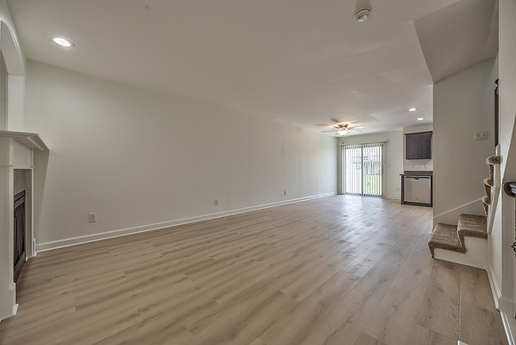 10532ClubhouseDR-5