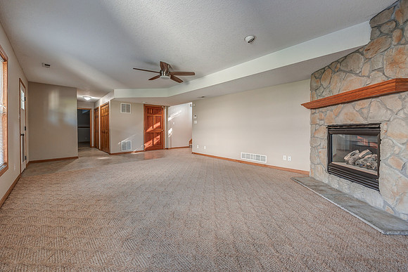 408HillbrookDR-29