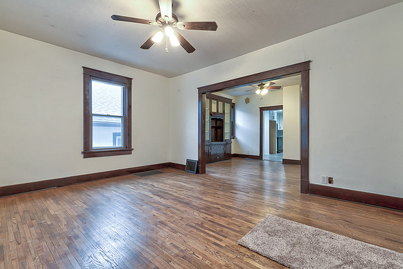 1007GrandAve-4