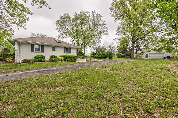 7209SOakHillSchoolRd-49