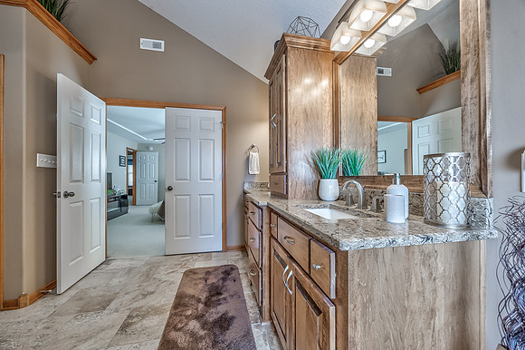 670HillsideCT-22