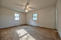 5732NorthAva-14