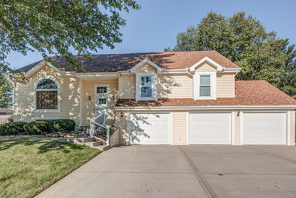 408HillbrookDR-2