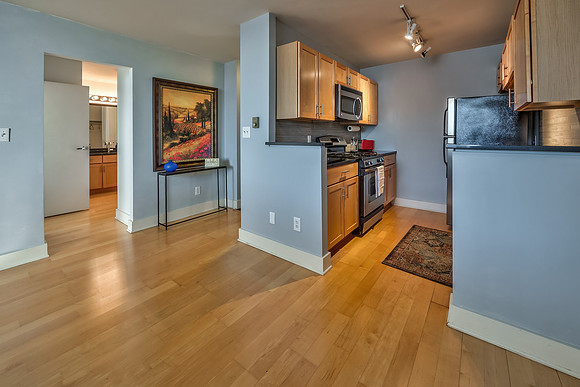 600E8th-14