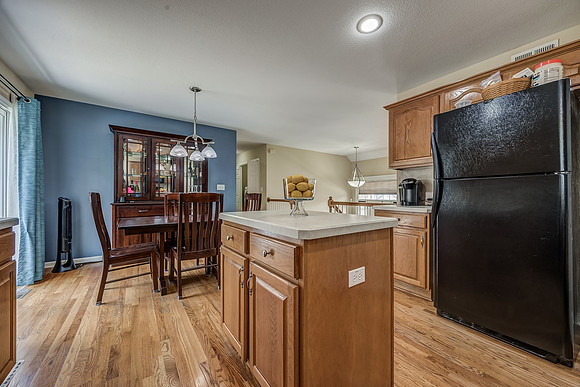 604FairwayRD-10