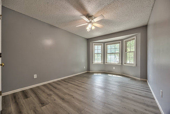 13745SBlackfootDr-3