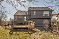 15895SLocustST-16