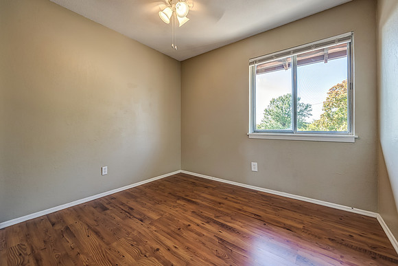 1307 N. 77 ST-24