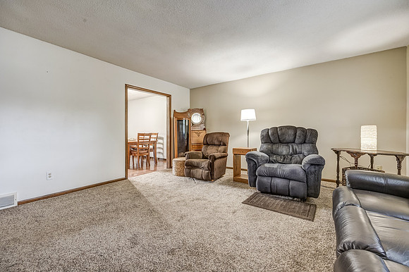 112HighlandRD-5