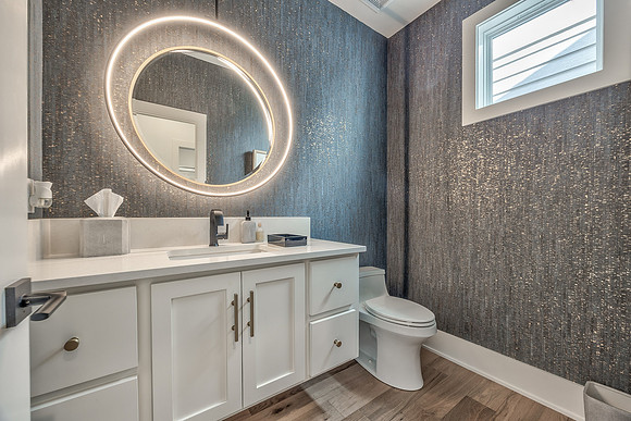 732W45ST-18