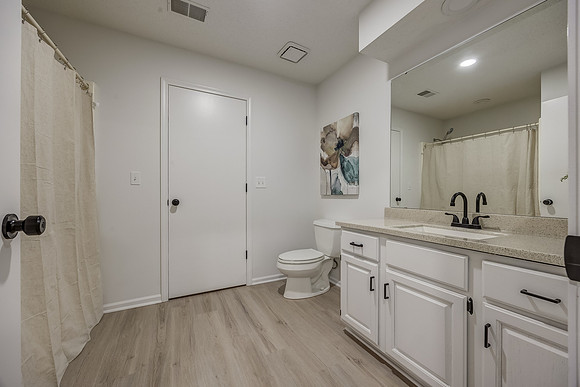12105W121ST-19