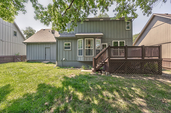 12825GarnettSt-47