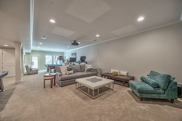 14813SherwoodST-41
