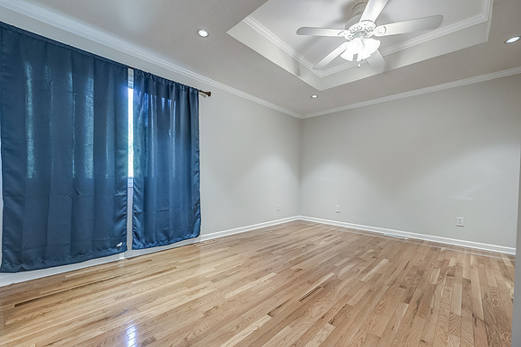 1300NLeeviewDR-15