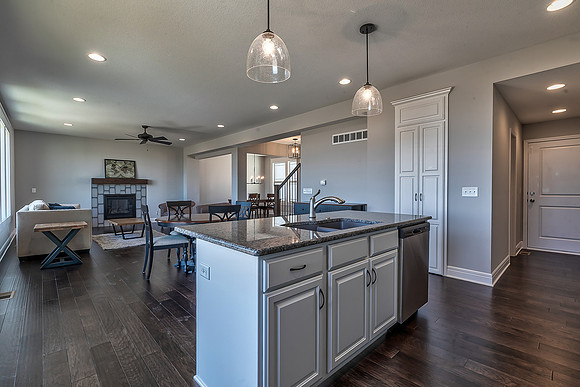 4817ShadyBend-16
