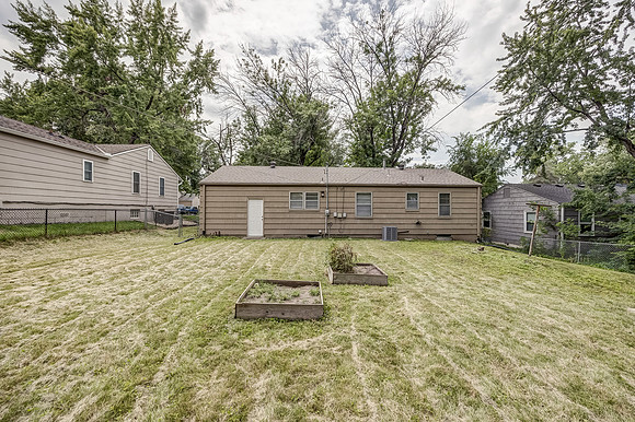 8349DouglasAve-19
