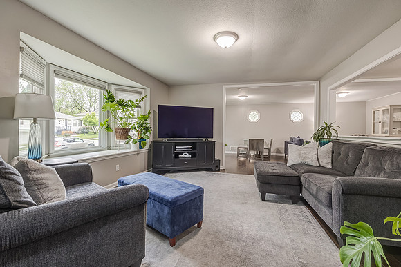 13220GrandAve-4