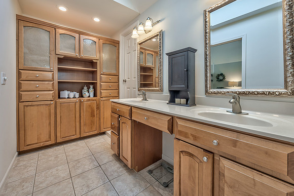 11323Hemlock-35