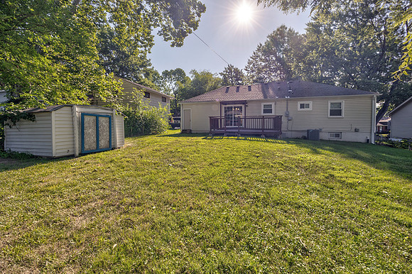 8608MapleAve-22