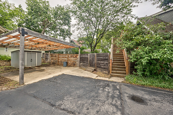 5122GrandAve-30