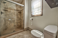 13300W105ST-17