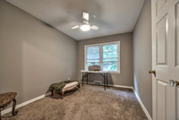5242HortonSt-20