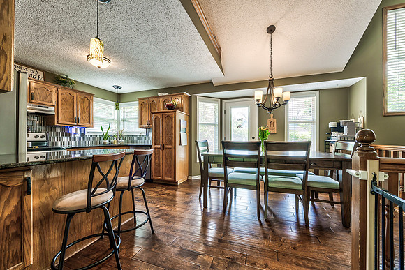 2125NEChipmanRD-10