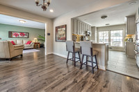 8000BeverlyDr-11