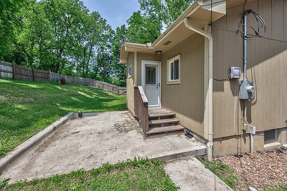 24853Linwood-21