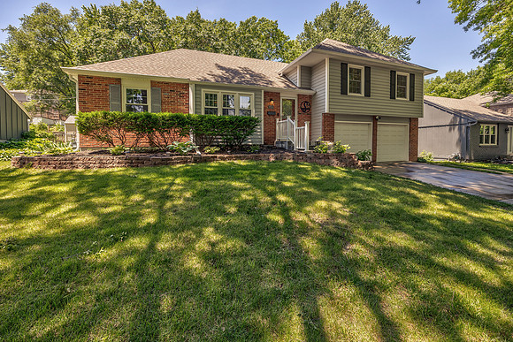 9716BensonSt-35