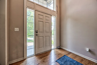 8116NCosbyAve-12