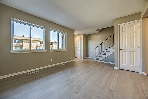 1307 N. 77 ST-10