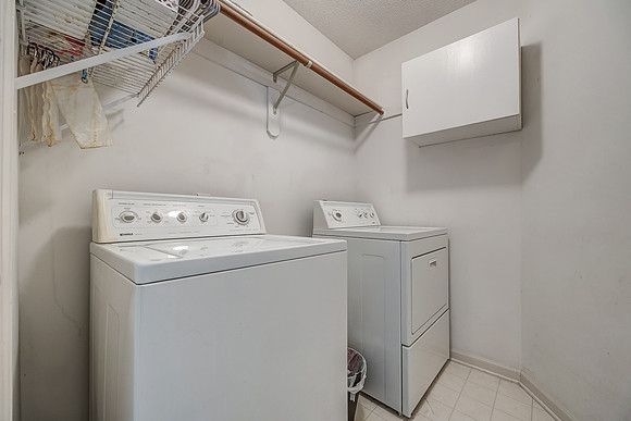 13174HayesST-22