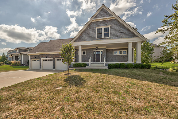 9742ShadyBendCir-3