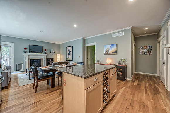 509E31Ave-14