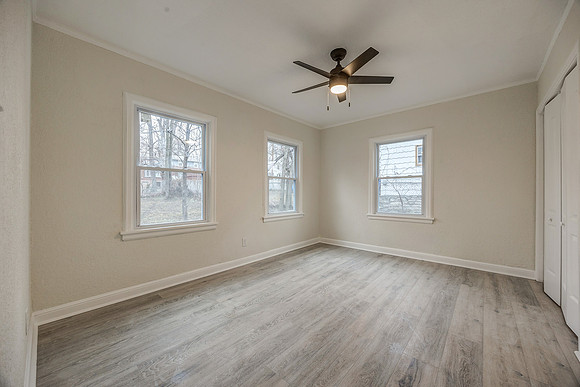 1512E76ST-15