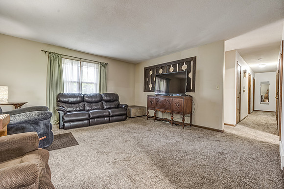 112HighlandRD-4
