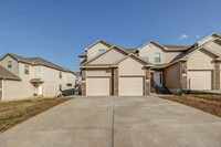 10542ClubhouseDr-1