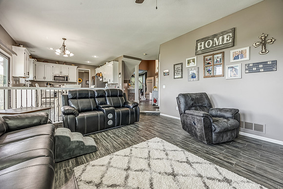 20783SSkyviewLN-19