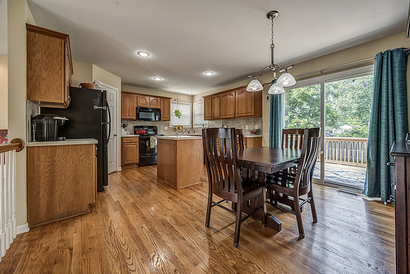 604FairwayRD-6